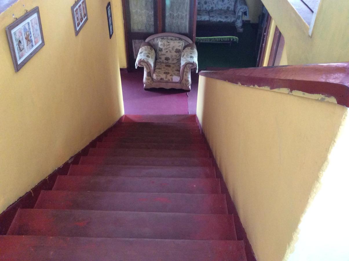 New Rest House Sea View Hotel Негомбо Экстерьер фото
